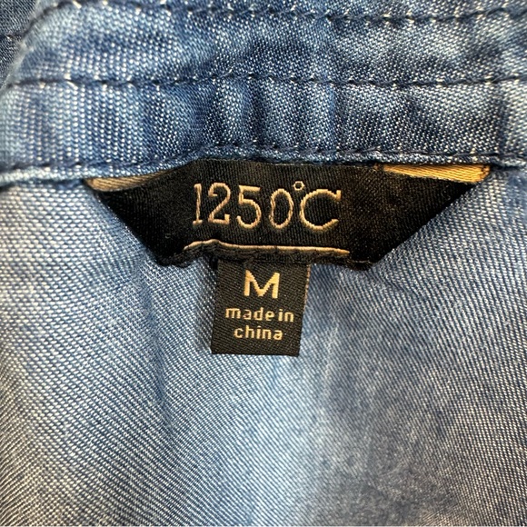 Denim Tank Top Size M with Zipper Accent on the Back. - Picture 4 of 5